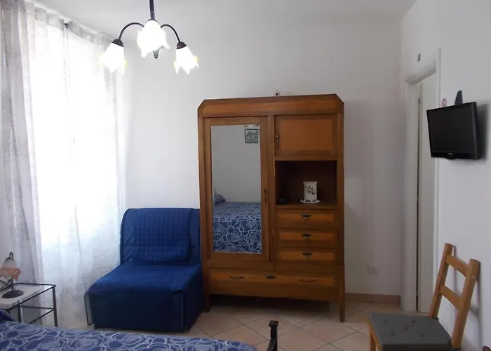 Zia Lina Hotell Dongo